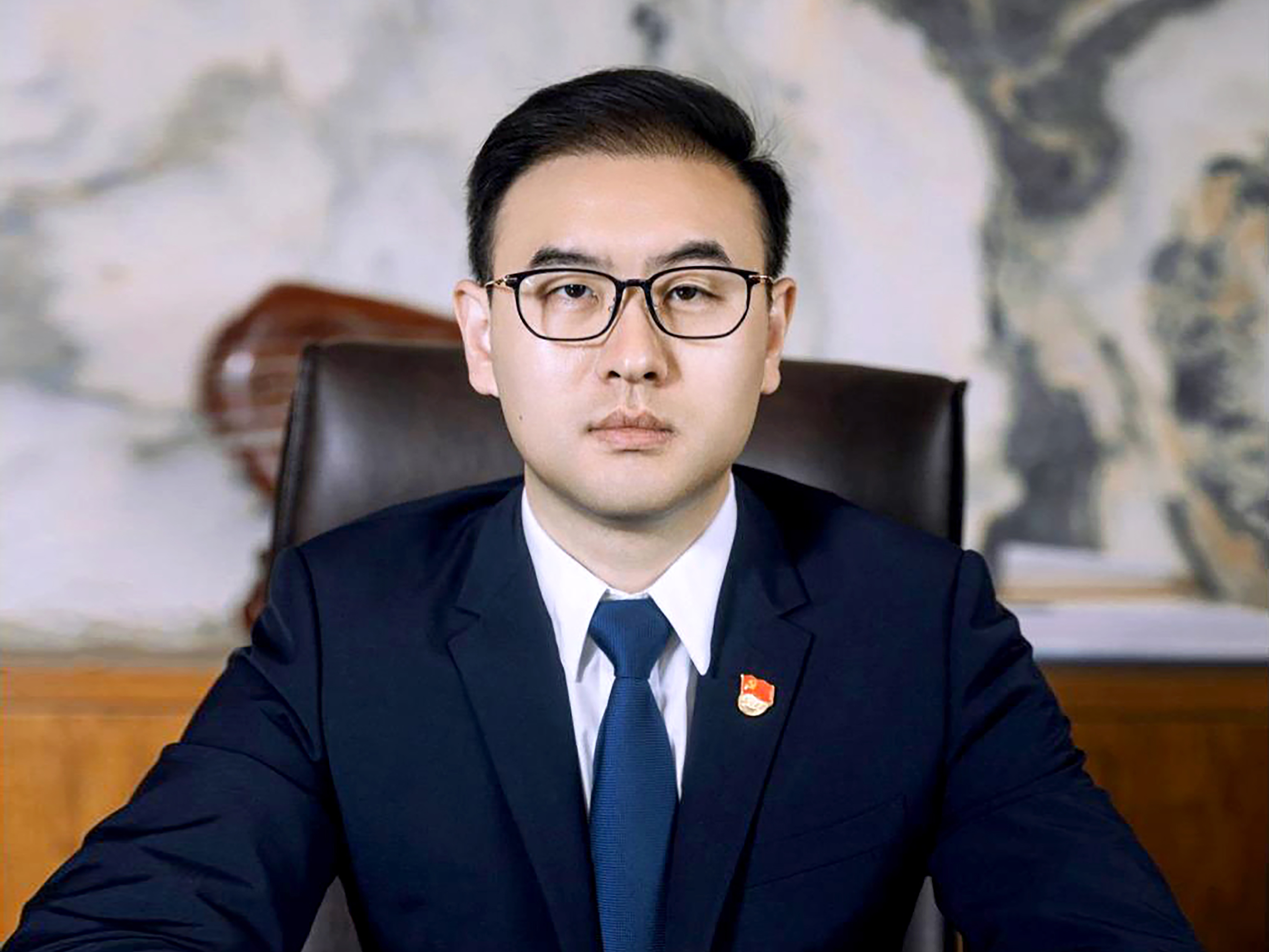 華美電纜董事長(zhǎng)、黨支部書(shū)記華健